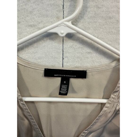 White House Black Market Silky Babydoll Button Front Top Ruching V Neck GORGEOUS - Picture 4 of 9